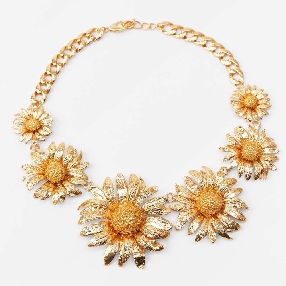 BLOGGER'S FAVE! Zara 2 Piece Set Daisy Earrings And Daisy Necklace NWT - Picture 11 of 16